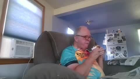 tacrunner66_ online show from June 21, 9:39 pm