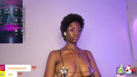 Snapshot of tahira_21 chatting on December 17, 11:38 pm Tahira online show from December 17, 11:38 pm