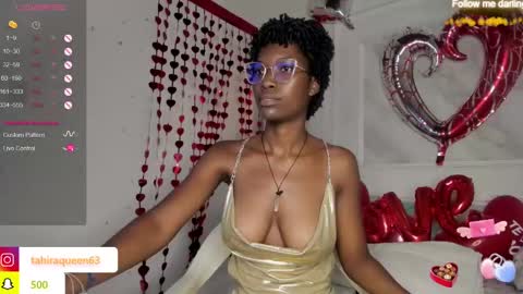 Snapshot of tahira_21 chatting on February 11, 7:16 pm Tahira online show from February 11, 7:16 pm