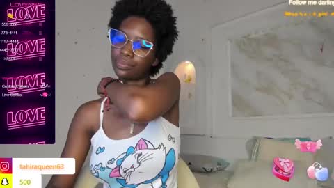 Snapshot of tahira_21 chatting on February 21, 7:10 pm Tahira online show from February 21, 7:10 pm