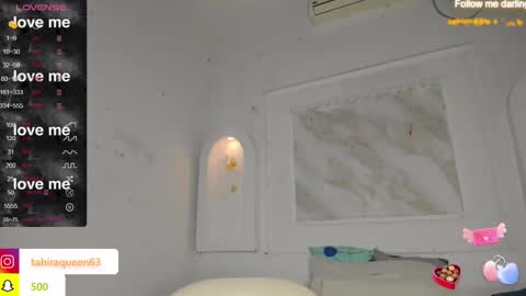 Snapshot of tahira_21 chatting on February 22, 7:14 pm Tahira online show from February 22, 7:14 pm