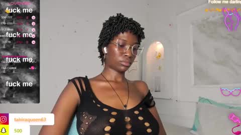 Snapshot of tahira_21 chatting on March 4, 11:29 am Tahira online show from March 4, 11:29 am