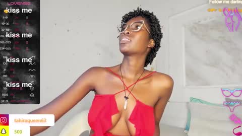 Snapshot of tahira_21 chatting on March 5, 8:00 pm Tahira online show from March 5, 8:00 pm