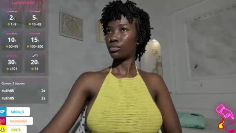 Snapshot of tahira_21 chatting on September 9, 2:22 am Tahira online show from September 9, 2:22 am