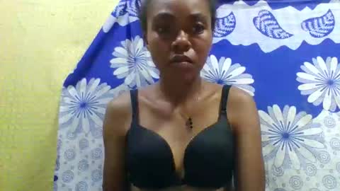 tahiryjosiah online show from February 15, 3:03 am