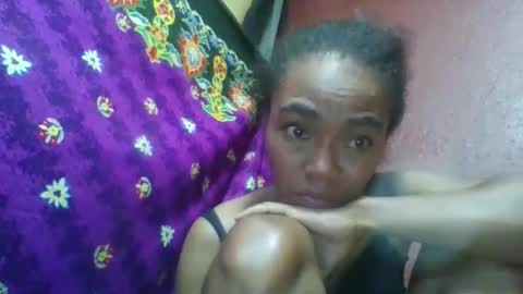 tahiryjosiah online show from February 28, 3:13 pm