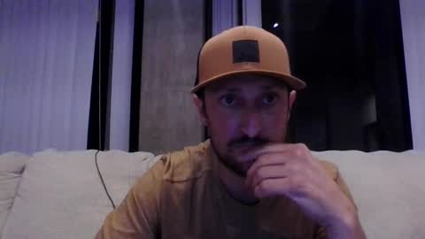 Snapshot of tahoerider6 chatting on March 3, 3:23 am tahoerider6 online show from March 3, 3:23 am