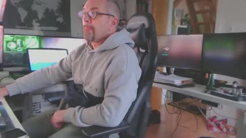 Oliver online show from January 5, 12:53 pm