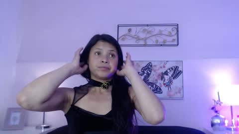 Snapshot of taira_rouse chatting on October 14, 11:44 am Taira online show from October 14, 11:44 am