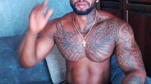 Tairon Tucke online show from January 8, 2:46 pm