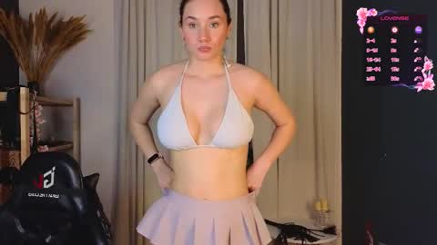 Lizzy online show from November 5, 5:13 pm