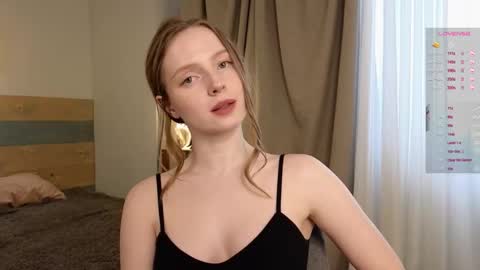 Snapshot of taitatkins chatting on March 6, 8:30 am Emily online show from March 6, 8:30 am