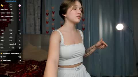 Jessi online show from February 22, 5:24 pm