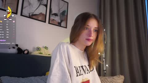 Snapshot of taitehambelton chatting on February 2, 1:59 am Mia online show from February 2, 1:59 am