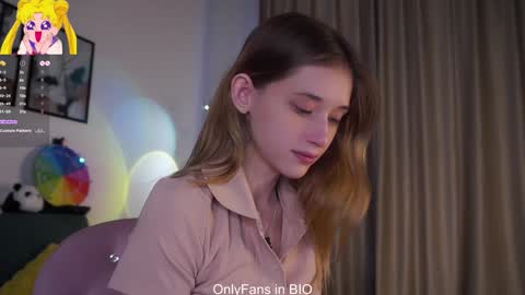 Snapshot of taitehambelton chatting on February 28, 1:39 am Mia online show from February 28, 1:39 am