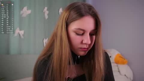 Molly online show from May 22, 1:24 am