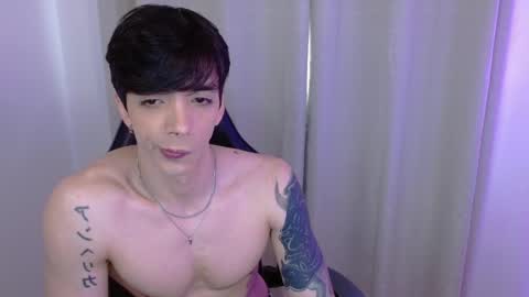 Snapshot of takeru___ chatting on October 30, 5:35 pm takeru___ online show from October 30, 5:35 pm