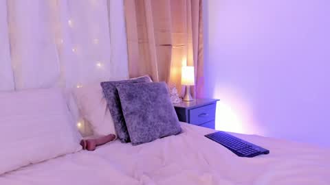 tali  online show from April 9, 12:21 am