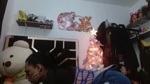 Snapshot of talianha chatting on November 27, 10:01 pm talianha online show from November 27, 10:01 pm