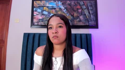 Snapshot of taliavendrell chatting on January 14, 12:00 pm Talia Vendrell online show from January 14, 12:00 pm