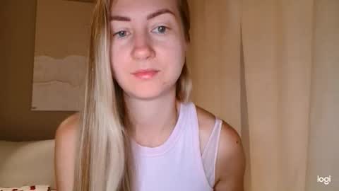  Kira  online show from September 15, 5:18 am