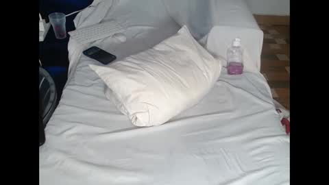 butterflyass online show from January 10, 2:57 am