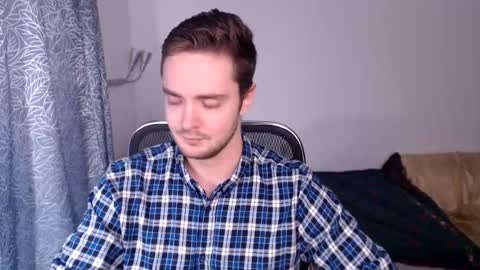 Snapshot of tall_sam chatting on February 24, 2:58 pm tall_sam online show from February 24, 2:58 pm