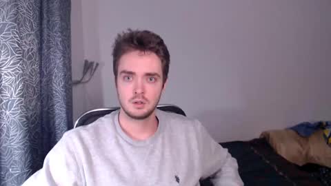 Snapshot of tall_sam chatting on February 27, 3:37 pm tall_sam online show from February 27, 3:37 pm