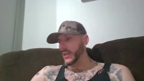 Tallcleancuthung online show from March 30, 10:22 pm