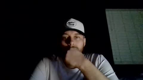 tallhungcloudyy online show from July 3, 5:14 am