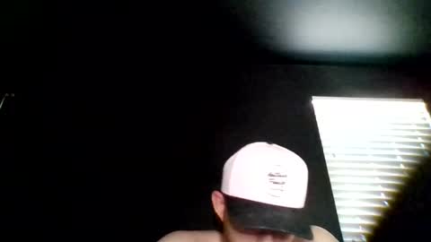tallhungcloudyy online show from July 3, 5:19 pm