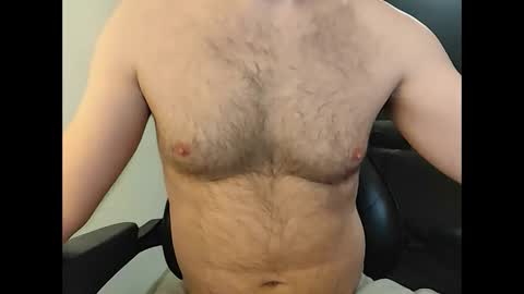 Snapshot of talljay91 chatting on February 22, 2:02 am Just ask for it online show from February 22, 2:02 am