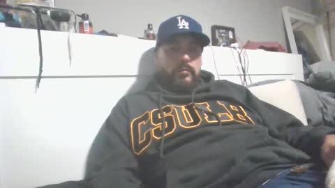 Snapshot of talllatino310 chatting on December 31, 8:37 am talllatino310 online show from December 31, 8:37 am