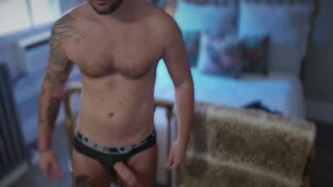 Snapshot of tallslimfit1 chatting on February 27, 9:04 pm tallslimfit1 online show from February 27, 9:04 pm