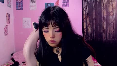 Snapshot of tamako_kitty__ chatting on February 3, 9:07 pm Alejandra Independent model online show from February 3, 9:07 pm