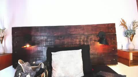 Snapshot of tamara_sanz1 chatting on May 26, 10:44 am online show from May 26, 10:44 am