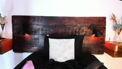 Snapshot of tamara_sanz1 chatting on May 29, 10:57 am online show from May 29, 10:57 am