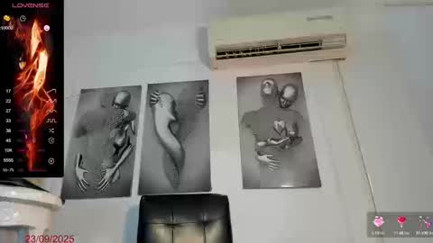  T A M A R A  online show from September 23, 8:01 pm