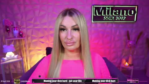 Snapshot of tamaramilano chatting on April 9, 7:47 am TamaraMilano online show from April 9, 7:47 am