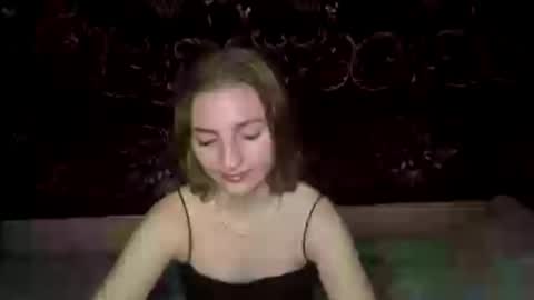 Snapshot of tamarjurgenson chatting on March 31, 5:57 pm Tamara online show from March 31, 5:57 pm