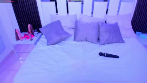 Snapshot of tamhy_ferrara chatting on January 26, 2:41 pm Tamhy online show from January 26, 2:41 pm