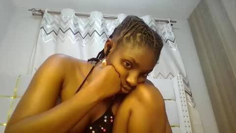 tamia online show from February 24, 3:23 am