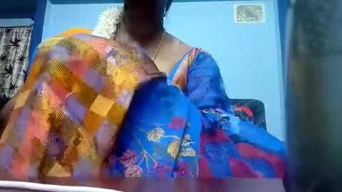 Snapshot of tamilmadhi520 chatting on January 8, 5:48 pm tamilmadhi520 online show from January 8, 5:48 pm