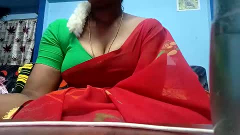 Snapshot of tamilmadhi520 chatting on January 9, 5:59 pm tamilmadhi520 online show from January 9, 5:59 pm