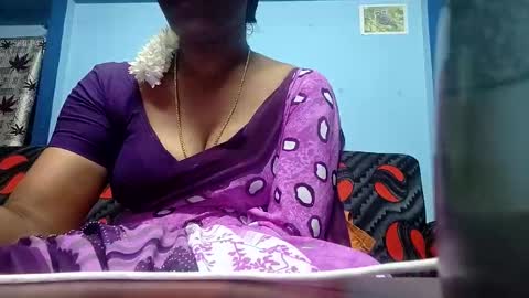 Snapshot of tamilmadhi520 chatting on January 13, 6:02 pm tamilmadhi520 online show from January 13, 6:02 pm