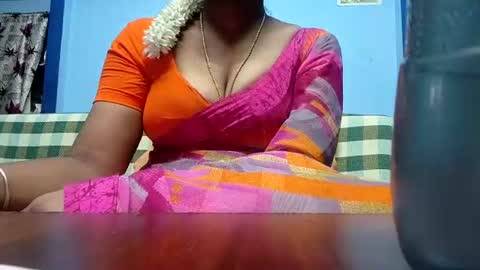 Snapshot of tamilmadhi520 chatting on June 20, 6:38 am tamilmadhi520 online show from June 20, 6:38 am