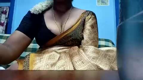 Snapshot of tamilmadhi520 chatting on June 24, 5:45 pm tamilmadhi520 online show from June 24, 5:45 pm