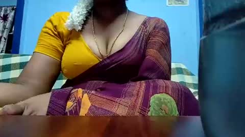 Snapshot of tamilmadhi520 chatting on July 21, 5:48 pm tamilmadhi520 online show from July 21, 5:48 pm