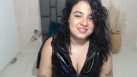 tammycooperr online show from January 18, 6:03 am