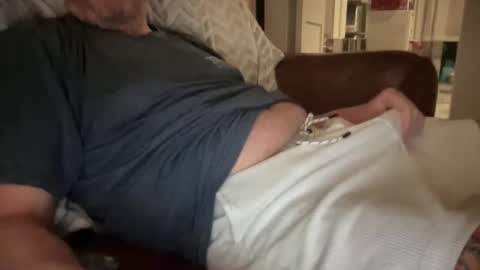 tampabatorbro online show from December 3, 11:47 pm